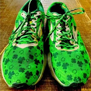 RARE! BROOKS Launch Green Shamrock St Patrick’s Running Shoes, 7 1/2☘️